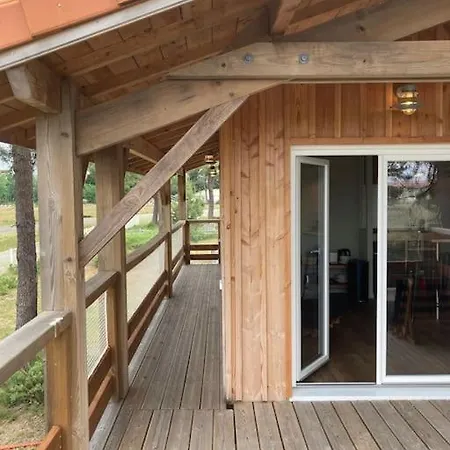 L'observatoire De L'aerogrange Holiday home
